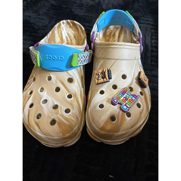 Crocs Classic Clog Cinnamon Toast Crunch Size 11M - Picture 2 of 6